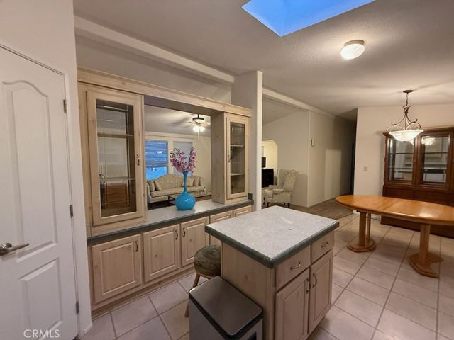 1001 S Hale Avenue 13, Escondido, CA 92029