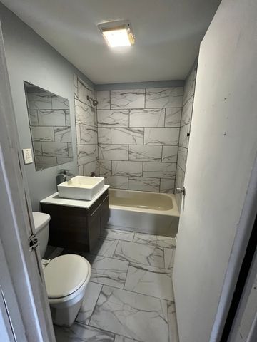 144 154th Place, Calumet City, IL 60409