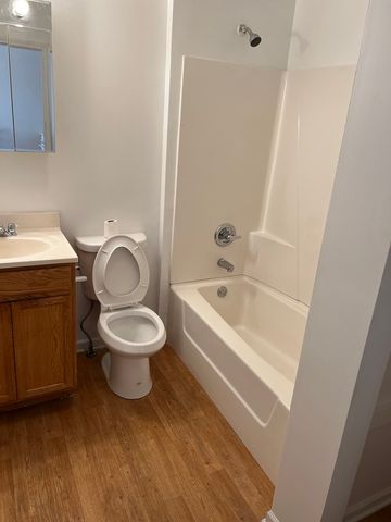 144 154th Place, Calumet City, IL 60409