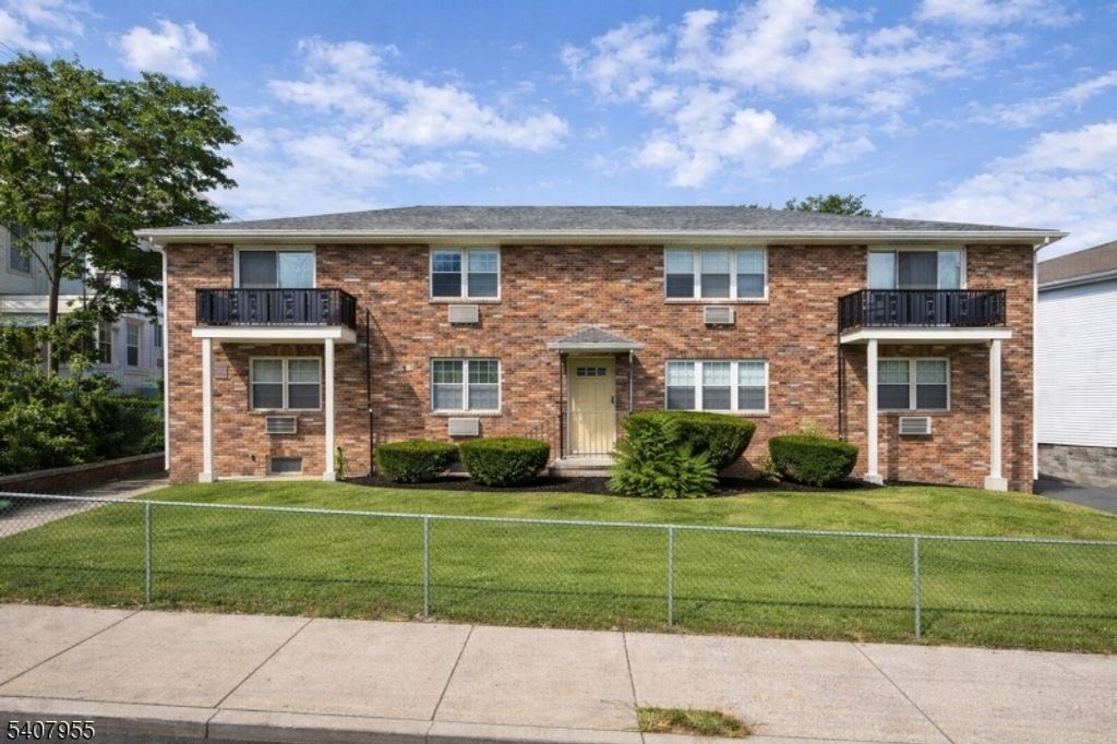 180 Highland Ave 5A, Clifton City, NJ 07011