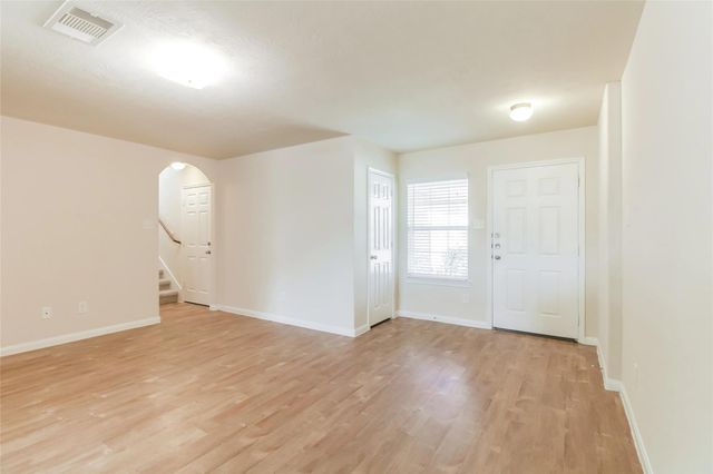 13407 Ella Ridge Lane, Houston, TX 77067