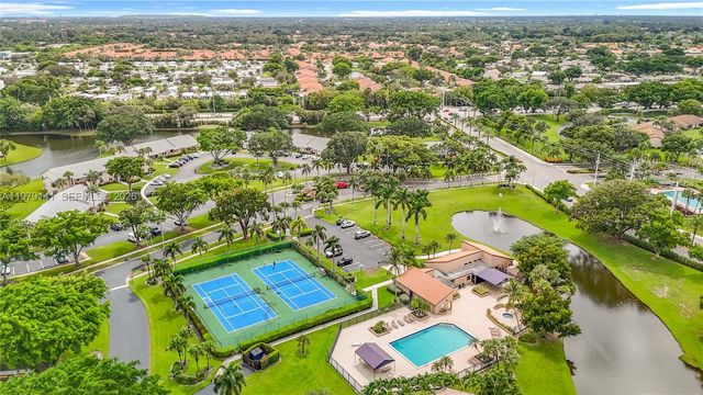 8422 E Boca Glades Boulevard E 8422, Boca Raton, FL 33434