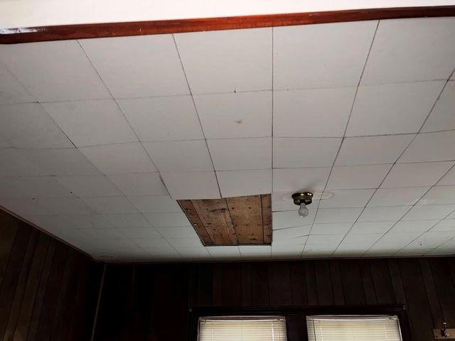 305 Eastwood Street, Houston, TX 77011