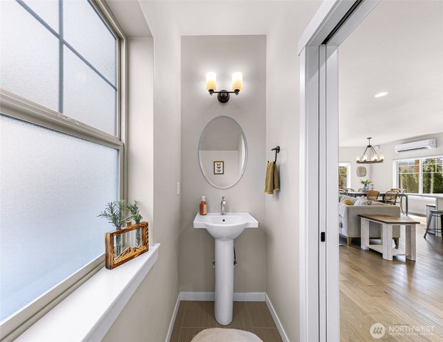 635 Springside Lane, Bellingham, WA 98226