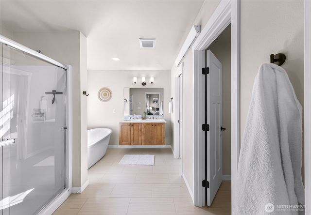 635 Springside Lane, Bellingham, WA 98226