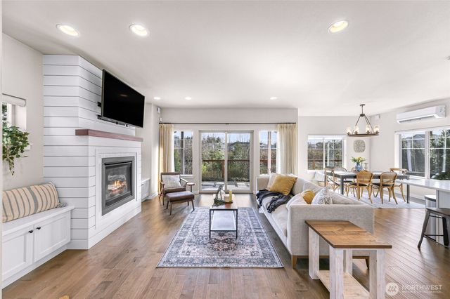 635 Springside Lane, Bellingham, WA 98226