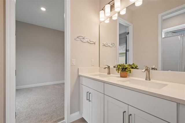 14430 HAROCHE AVENUE, Orlando, FL 32827