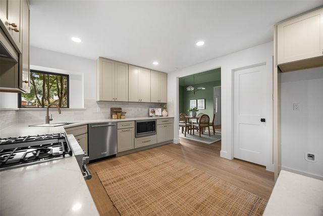 800 Crane Drive, Coppell, TX 75019