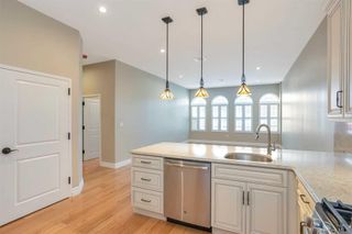 10 Wall Street 4, Huntington, NY 11743