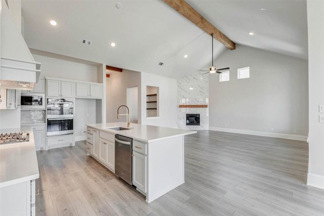 4834 Parkgate Avenue, Fulshear, TX 77441