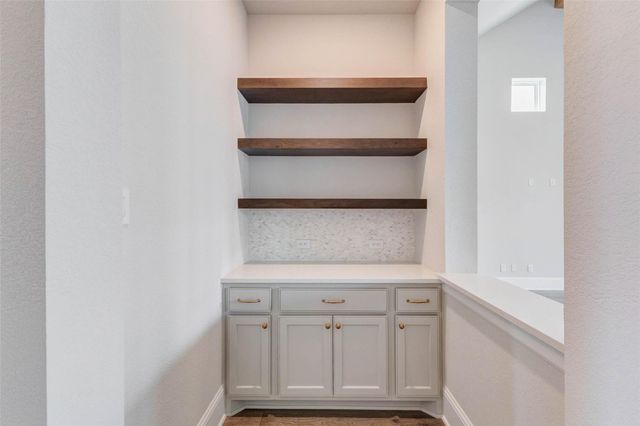 4834 Parkgate Avenue, Fulshear, TX 77441