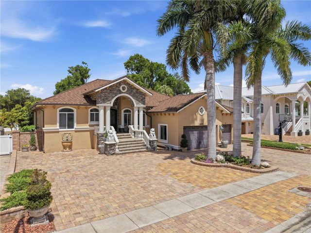 8286 N 97TH N ST, Seminole, FL 33777