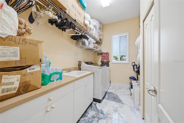 8286 N 97TH N ST, Seminole, FL 33777