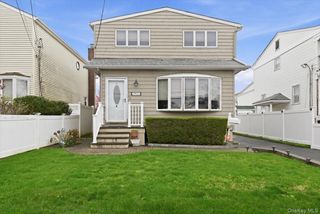2962 Higgins Street, Oceanside, NY 11572