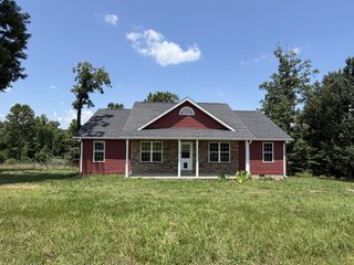 171 High Point Rd, Erin, TN 37061