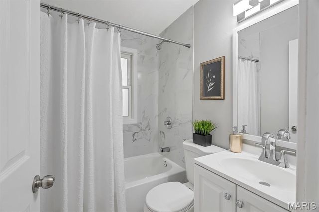 10233 Unicorn Drive, Bellefontaine Nghbrs, MO 63137