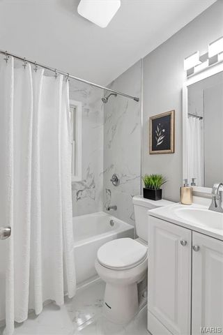 10233 Unicorn Drive, Bellefontaine Nghbrs, MO 63137