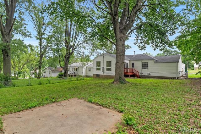 10233 Unicorn Drive, Bellefontaine Nghbrs, MO 63137