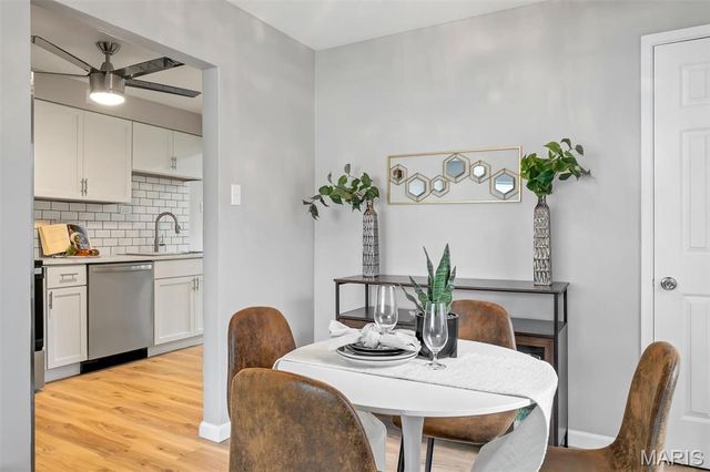 10233 Unicorn Drive, Bellefontaine Nghbrs, MO 63137