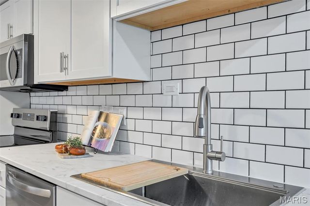 10233 Unicorn Drive, Bellefontaine Nghbrs, MO 63137