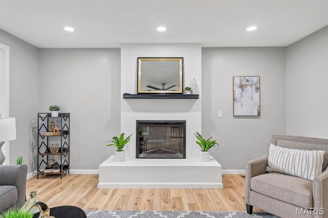 10233 Unicorn Drive, Bellefontaine Nghbrs, MO 63137