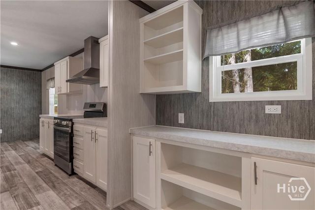 215 County Line Road, Hinesville, GA 31313