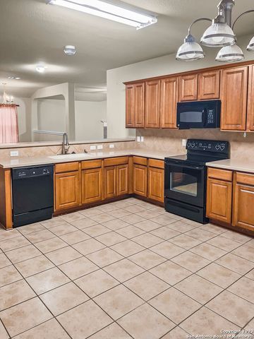 610 Point Spring, San Antonio, TX 78253