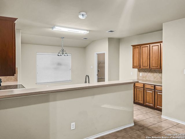 610 Point Spring, San Antonio, TX 78253