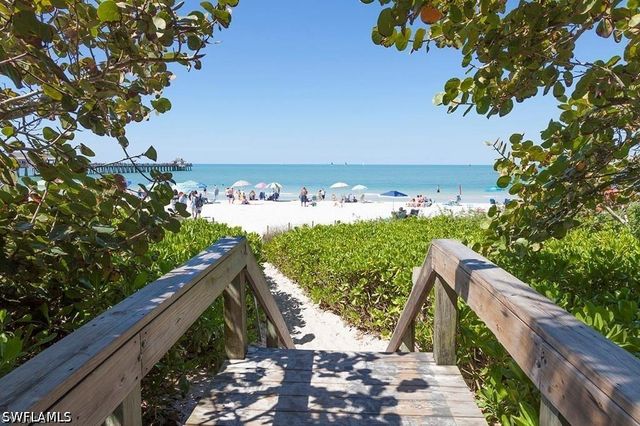 7414 ACORN WAY, Naples, FL 34119