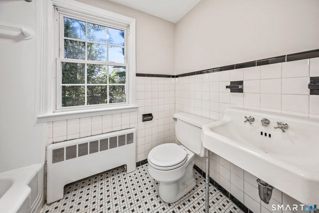 102 Brunswick Avenue, West Hartford, CT 06107