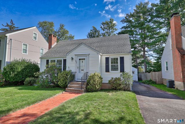 102 Brunswick Avenue, West Hartford, CT 06107