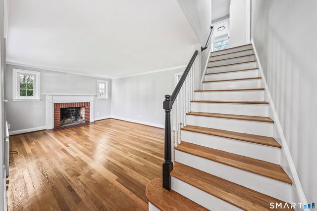 102 Brunswick Avenue, West Hartford, CT 06107