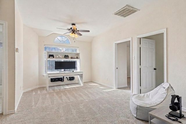 7917 Southern Hills Lane, Rowlett, TX 75089