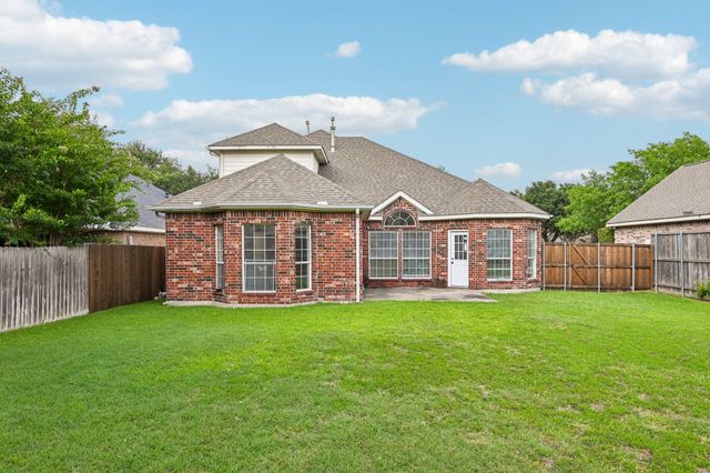 7917 Southern Hills Lane, Rowlett, TX 75089