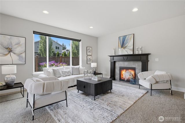 20814 2nd Avenue W, Lynnwood, WA 98036