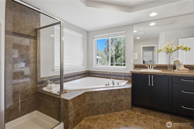 20814 2nd Avenue W, Lynnwood, WA 98036