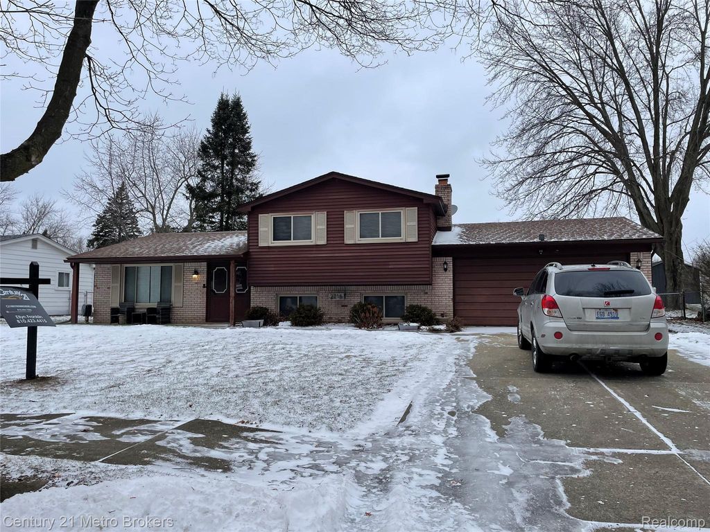 2715 Campbellgate Drive, Waterford Charter Township, MI 48329