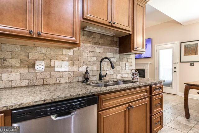 147 Summer Grove Lane, Macon, GA 31206