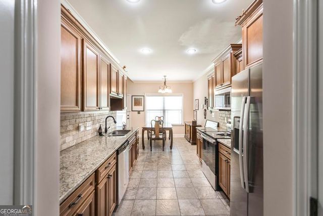 147 Summer Grove Lane, Macon, GA 31206