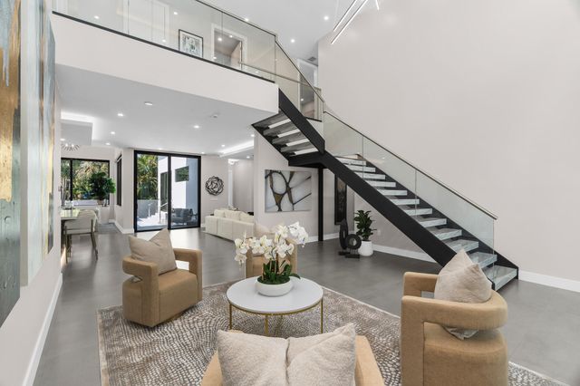 829 SW 11TH Street, Fort Lauderdale, FL 33315