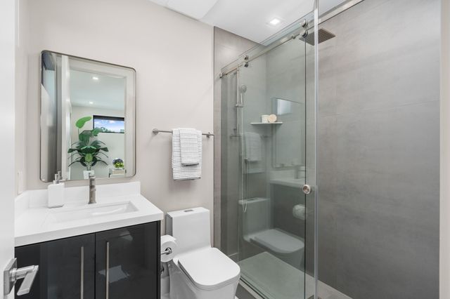 829 SW 11TH Street, Fort Lauderdale, FL 33315
