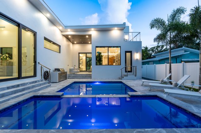 829 SW 11TH Street, Fort Lauderdale, FL 33315