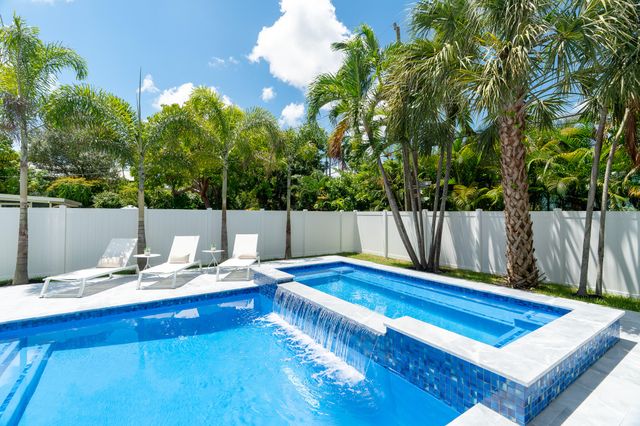 829 SW 11TH Street, Fort Lauderdale, FL 33315
