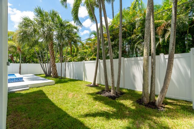829 SW 11TH Street, Fort Lauderdale, FL 33315