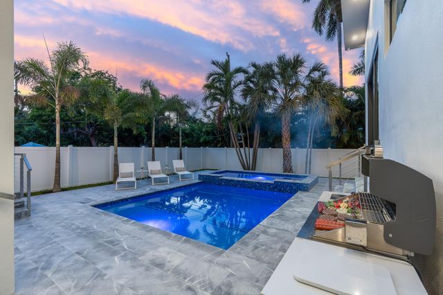 829 SW 11TH Street, Fort Lauderdale, FL 33315