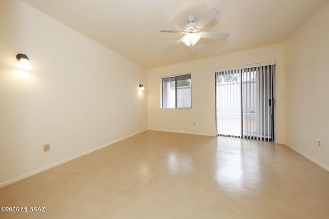 2260 N Camino De Esperanto, Tucson, AZ 85715