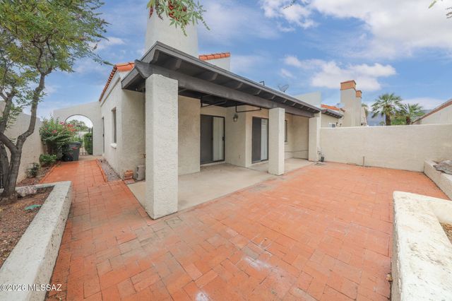 2260 N Camino De Esperanto, Tucson, AZ 85715