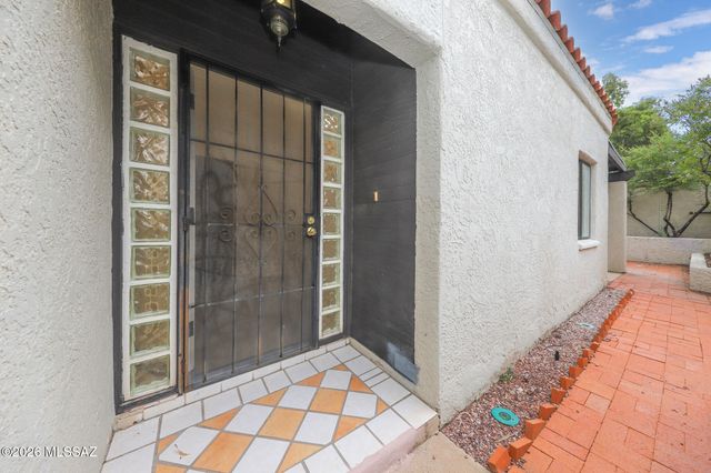 2260 N Camino De Esperanto, Tucson, AZ 85715