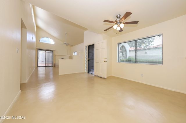 2260 N Camino De Esperanto, Tucson, AZ 85715
