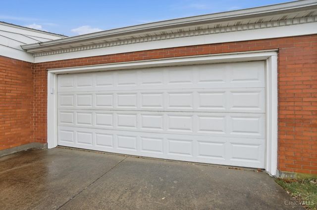 1090 Susan Drive, Hamilton, OH 45013